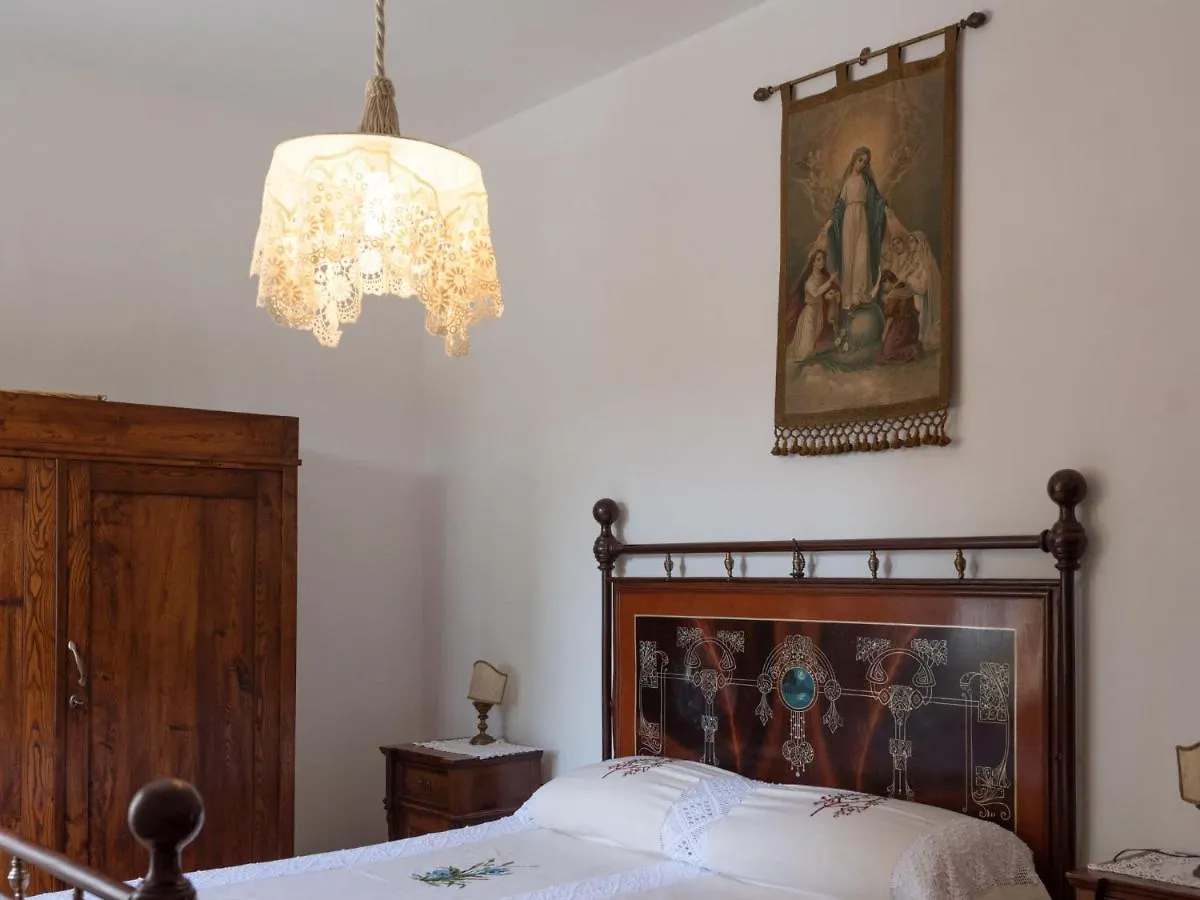 Locazione Turistica Villa Le Pine Galbino 0*,