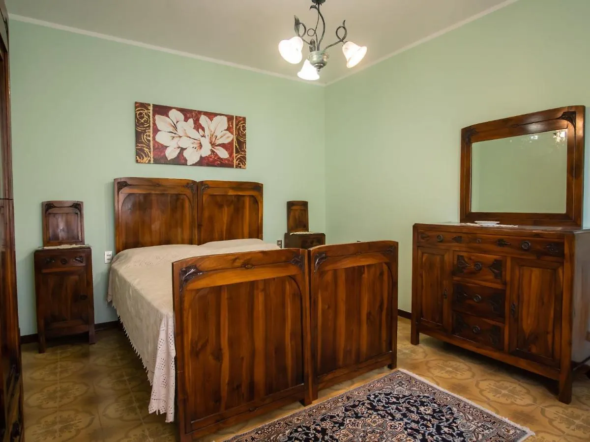 Holiday Home Villa Le Pine By Interhome Galbino